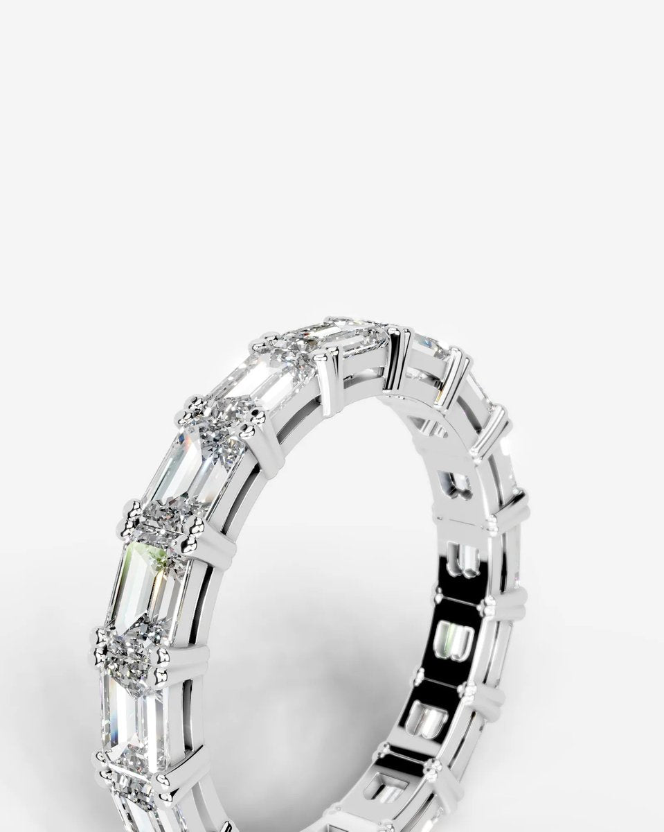 Vicky Lab Grown Emerald Diamond Wedding Ring - Platinum