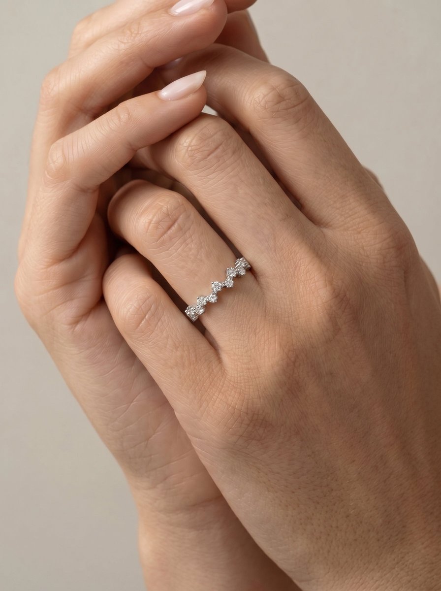 Wren Lab Grown Round Diamond Wedding Ring - Platinum