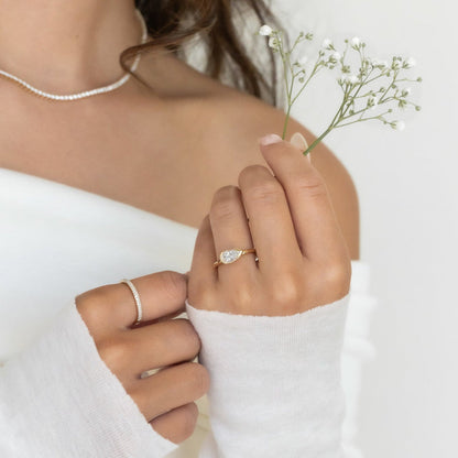 The Austen Pear Solitaire