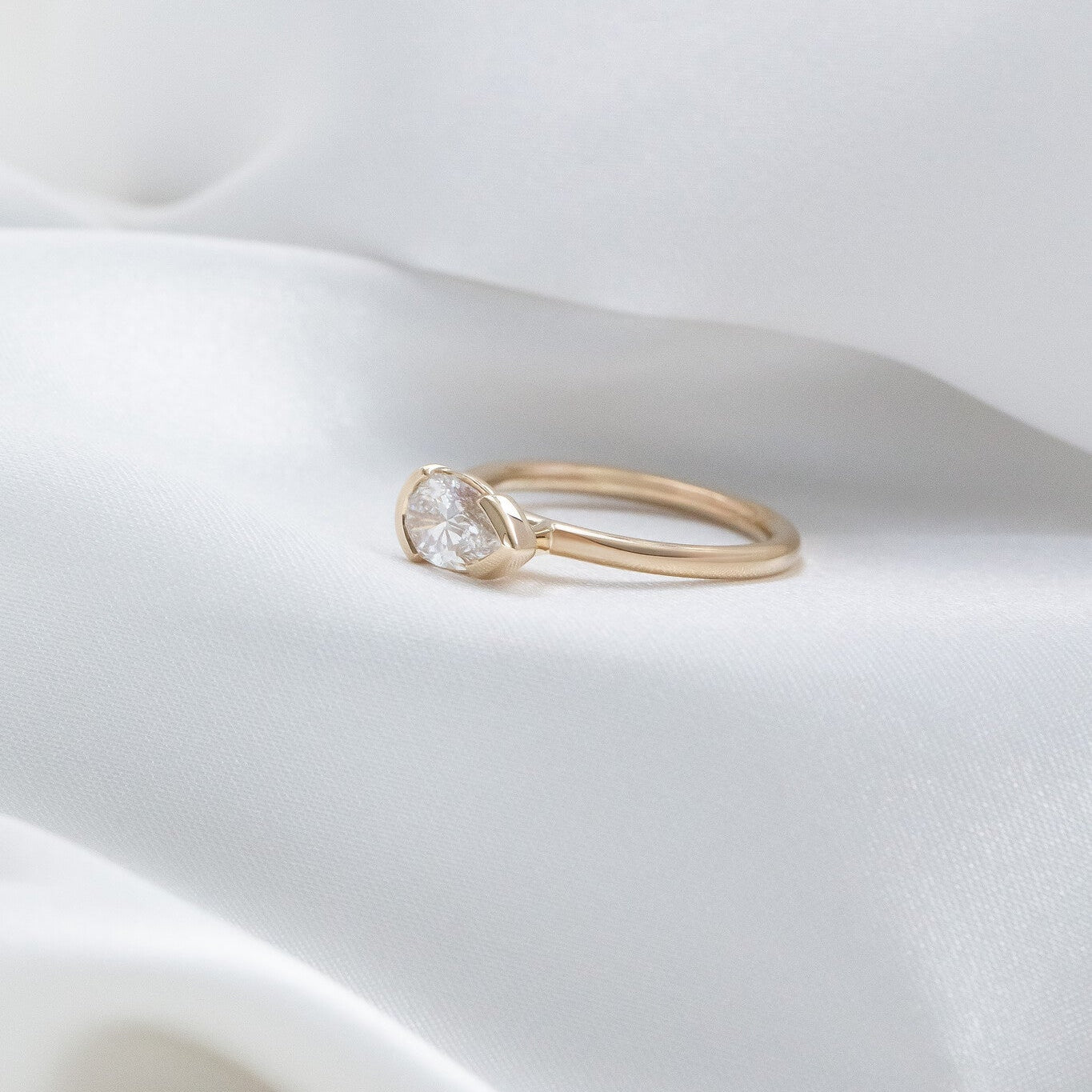 The Austen Pear Solitaire