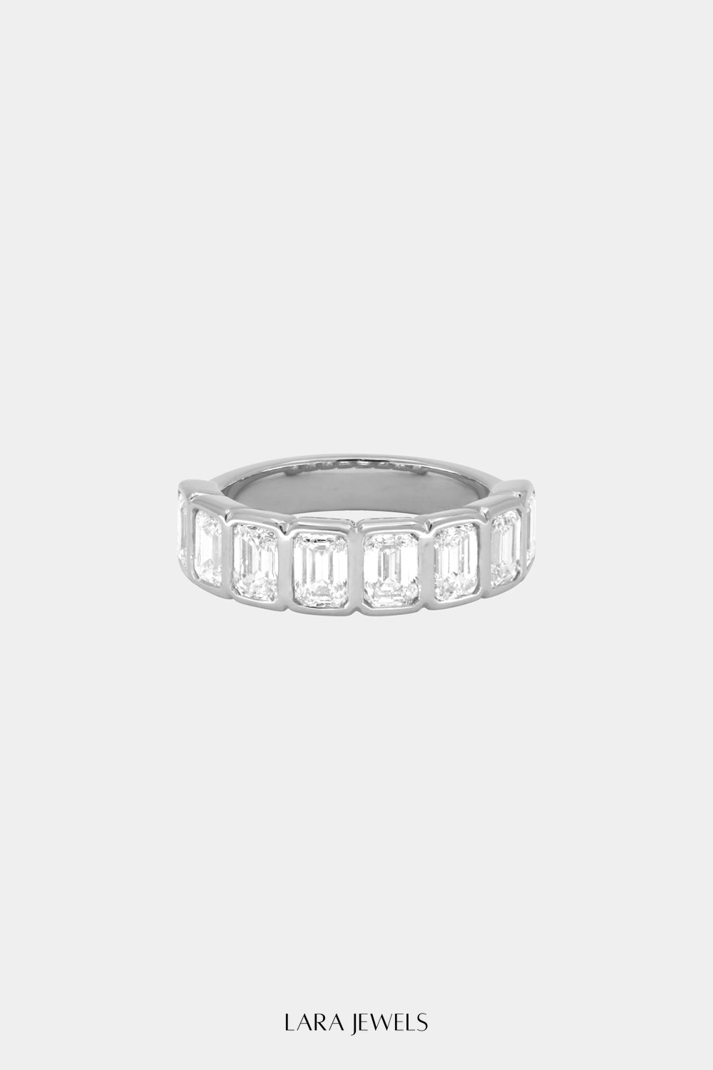 Emerald Bezel Diamond Half Band Gold - Detail