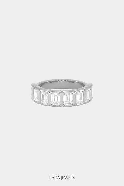 Emerald Bezel Diamond Half Band Gold - Detail