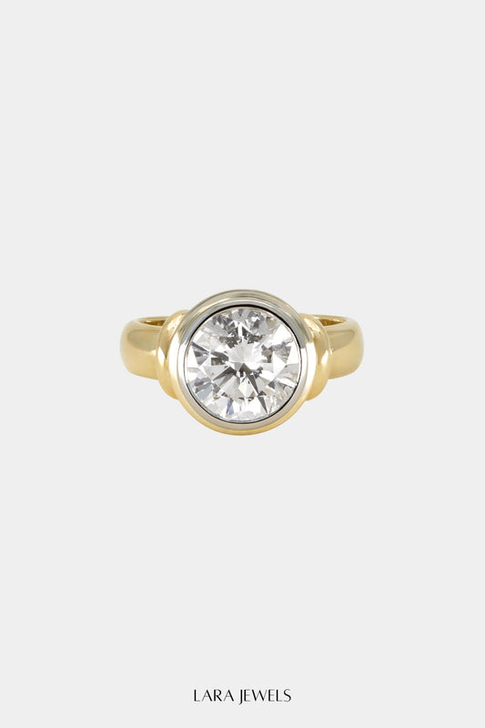 Round Diamond Double Frame Ring 18K Yellow Gold - Front view