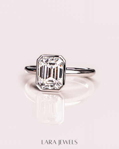 1.0- 2.30  CT Emerald Lab Grown Diamond Bezel Solitaire Engagement Ring