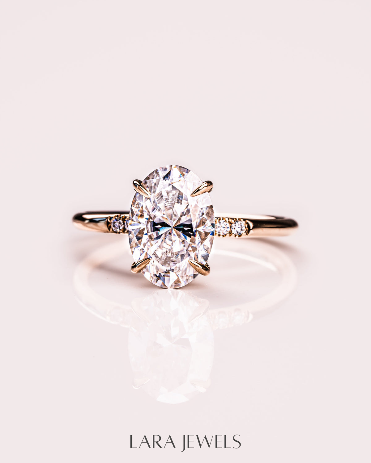 1.0-3.0 CT Oval CVD Diamond Hidden Halo Engagement Ring
