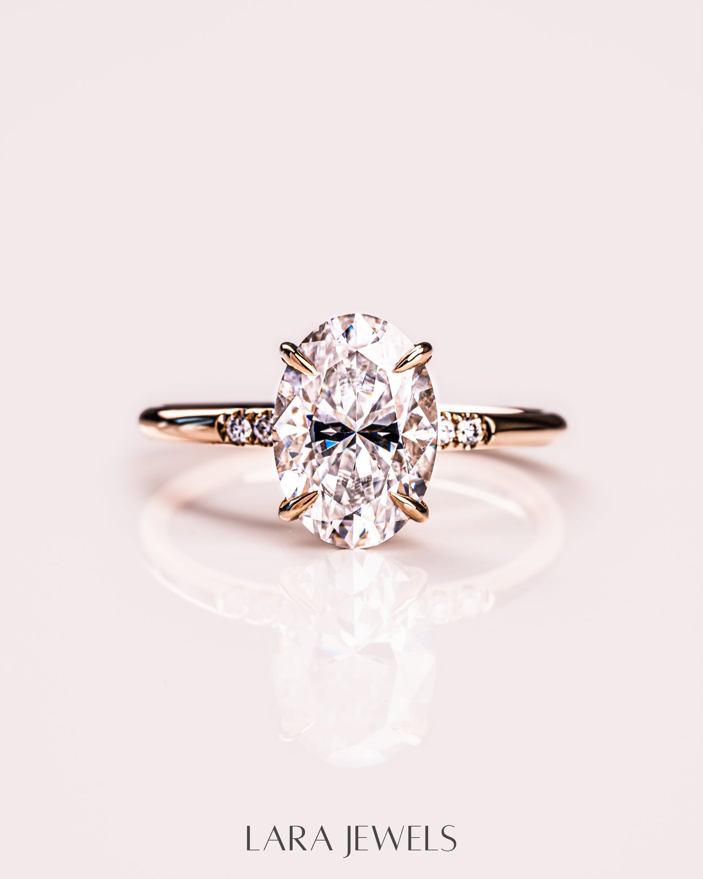 1.0-3.0 CT Oval CVD Diamond Hidden Halo Engagement Ring