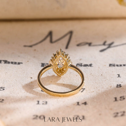 1.0 - 3.0 CT Marquise Lab Grown Diamond Halo Solitaire Engagement Ring