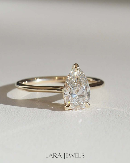 1.5 - 3.0 CT Pear Lab Grown Diamond Solitaire Engagement Ring