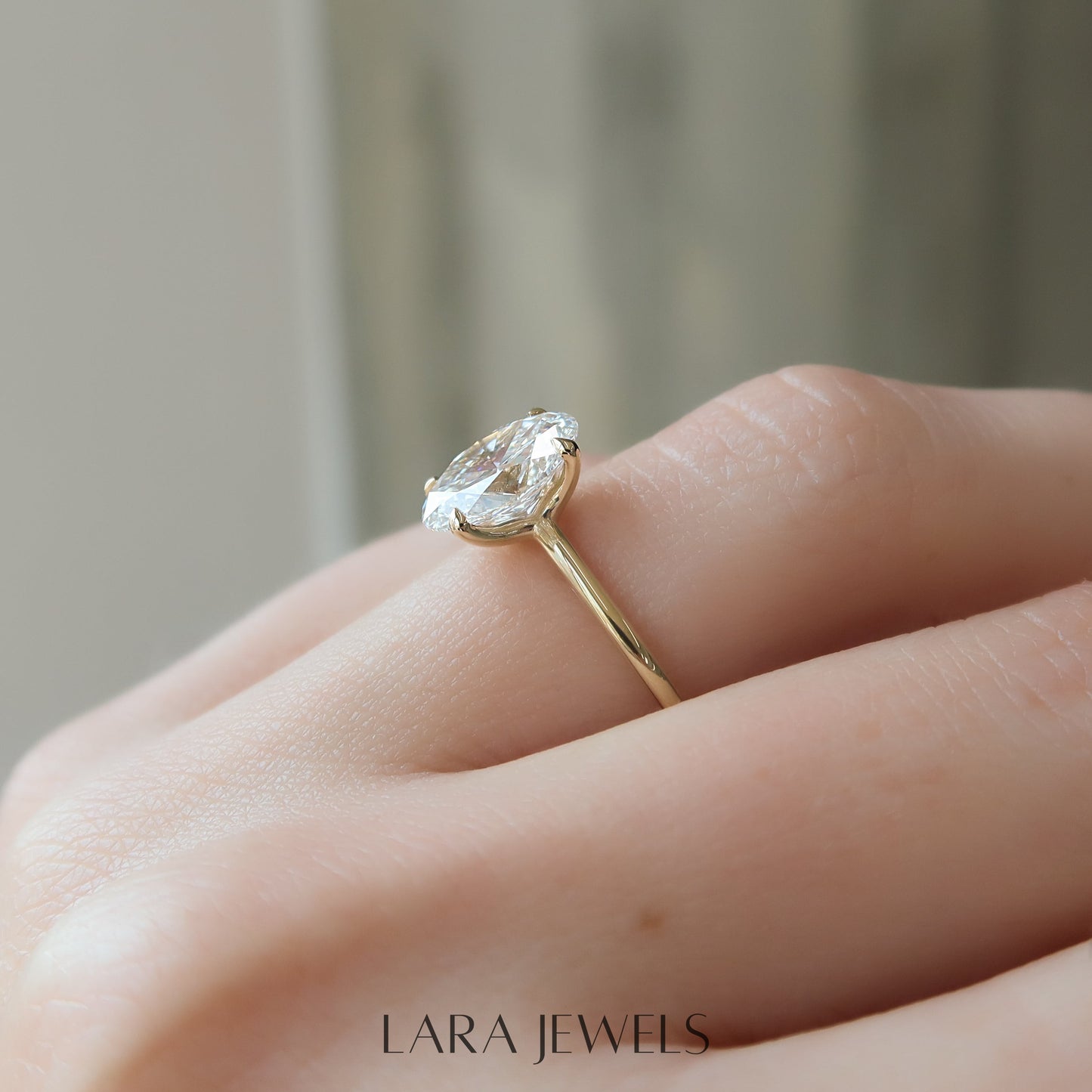 2.0 - 4.0 CT Oval Cut Lab Grown Diamond Solitaire Engagement Ring