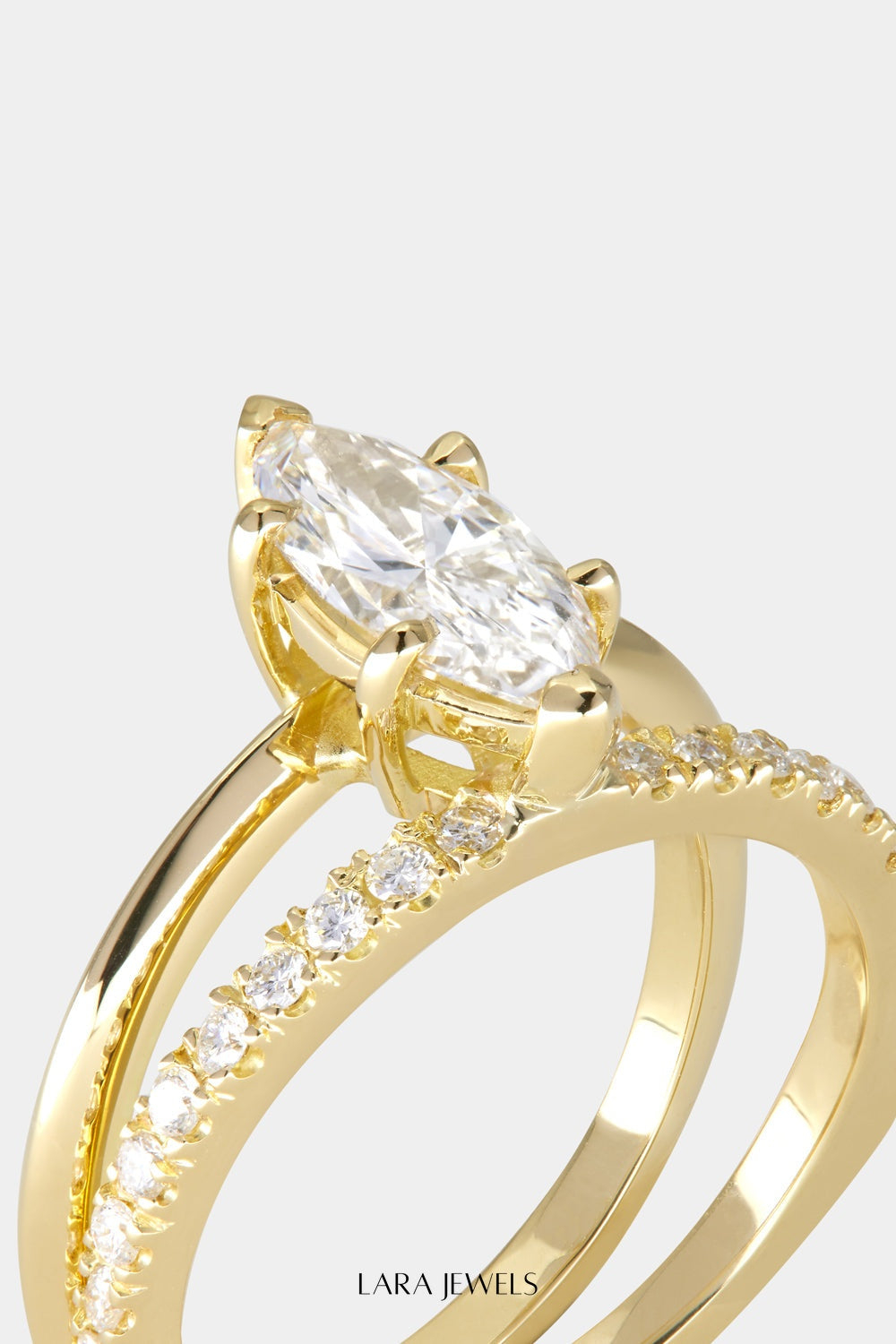 Double Band Marquise Diamond Ring 18K Gold - Side view