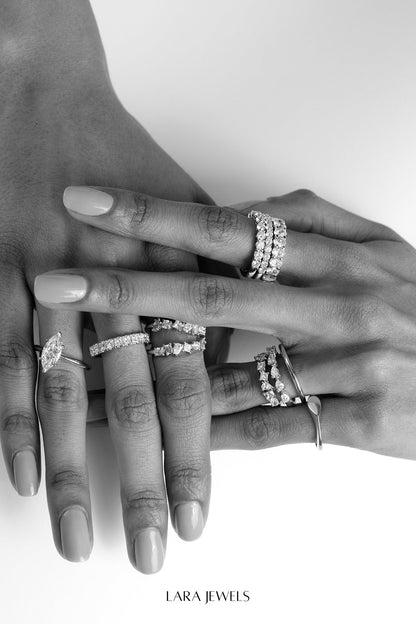 Double Band Scattered Diamond Ring 18K White Gold, (More Options Available) - Detail