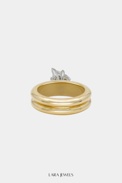 Pear Diamond Double Orielle Ring 18K Yellow Gold - Detail view