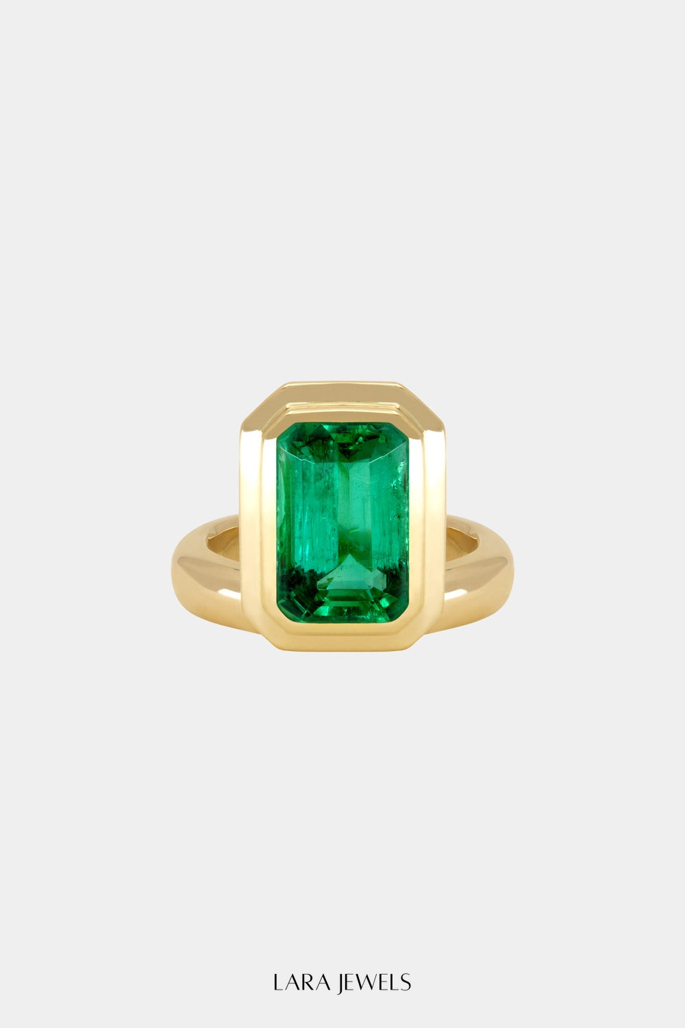 Emerald Bezel Ring 18K Gold - Front view