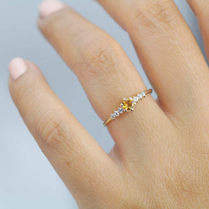 4mm Round Citrine Seven Stone Asymmetric Ring 18K