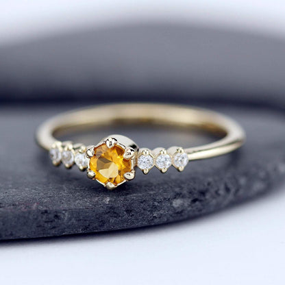 4mm Round Citrine Seven Stone Asymmetric Ring 18K