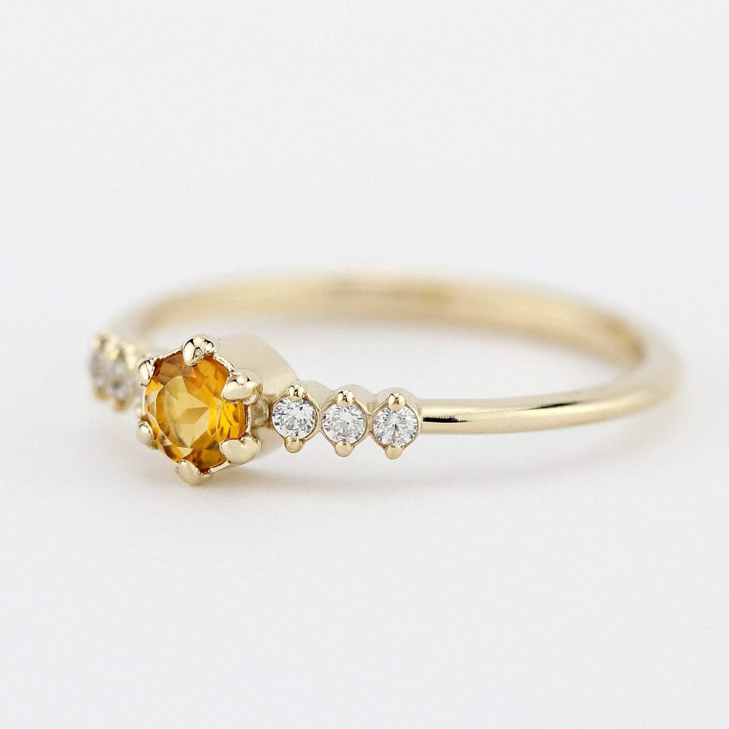 4mm Round Citrine Seven Stone Asymmetric Ring 18K