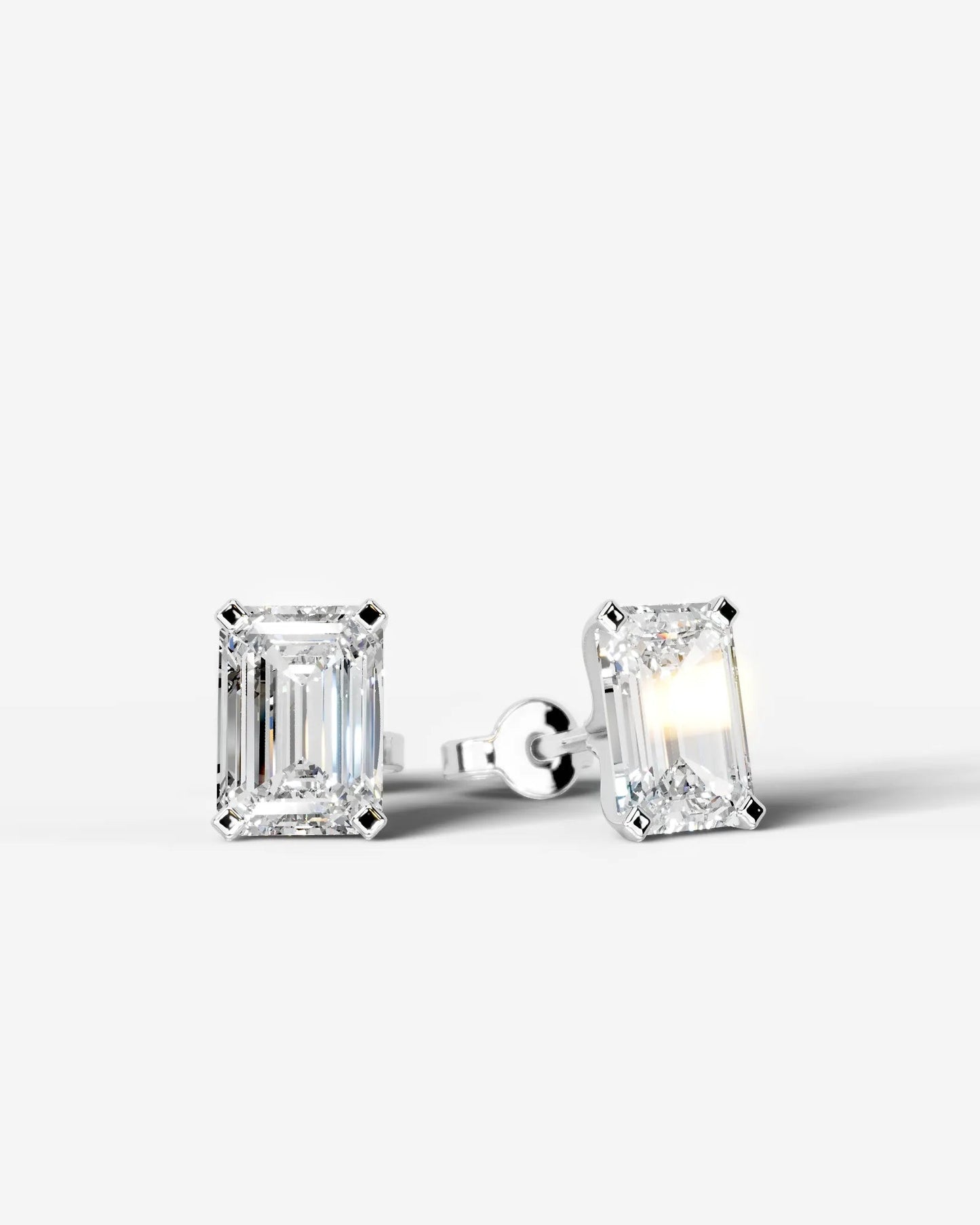 Jamie Lab Grown Diamond Earrings Emerald - White Gold