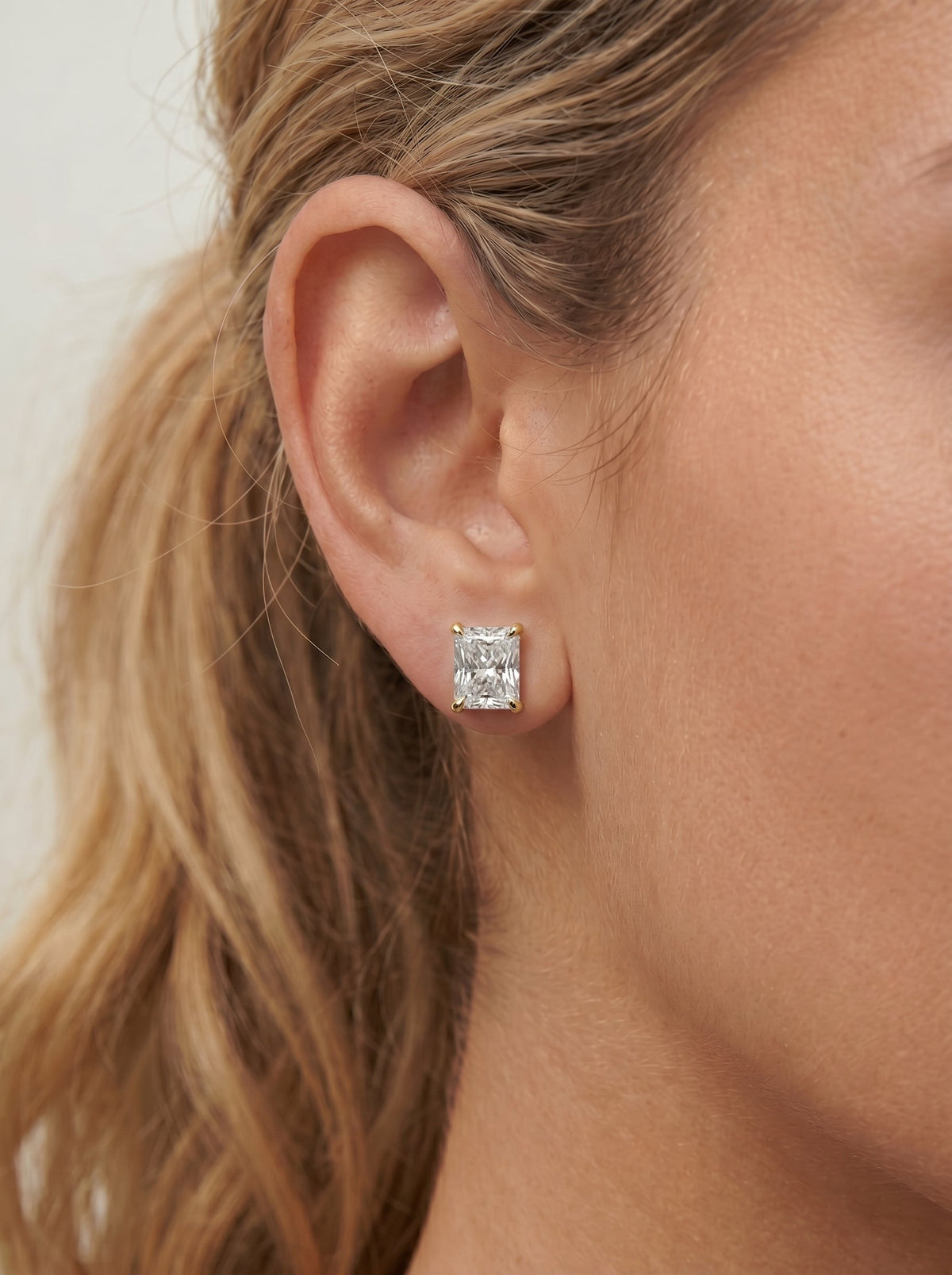 Jamie Lab Grown Diamond Earrings Elongated Radiant - Yellow Gold