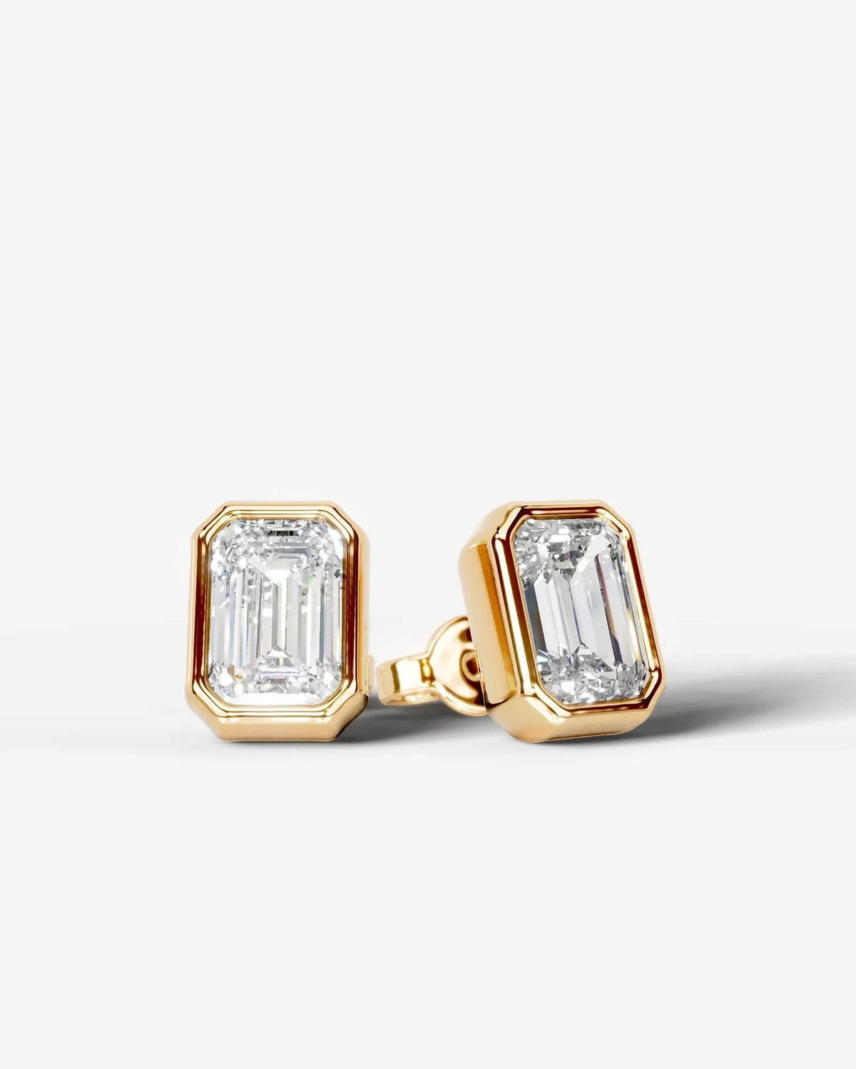 Janice Lab Grown Diamond Earrings Emerald - Yellow Gold