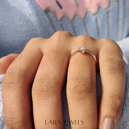 Lab grown round engagement ring in Pear and Round Diamond, available in Silver. IGI certified, ethically sourced, handcrafted at Lara Jewels.