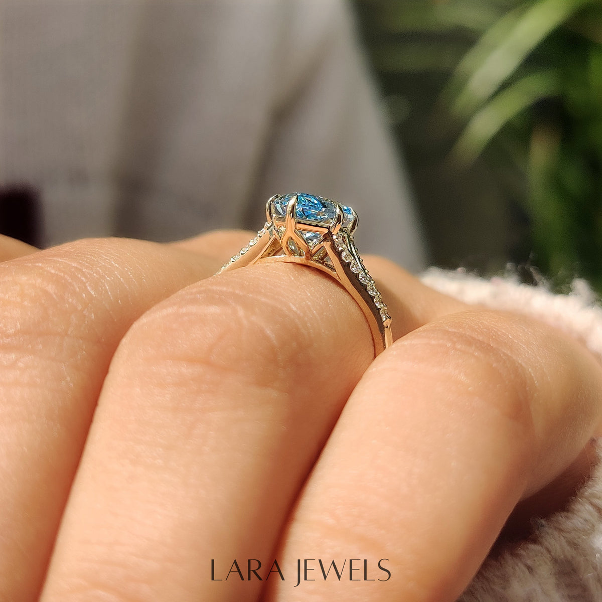 Lab grown marquise engagement ring in Split Shank, available in Silver. IGI certified, ethically sourced, handcrafted at Lara Jewels.