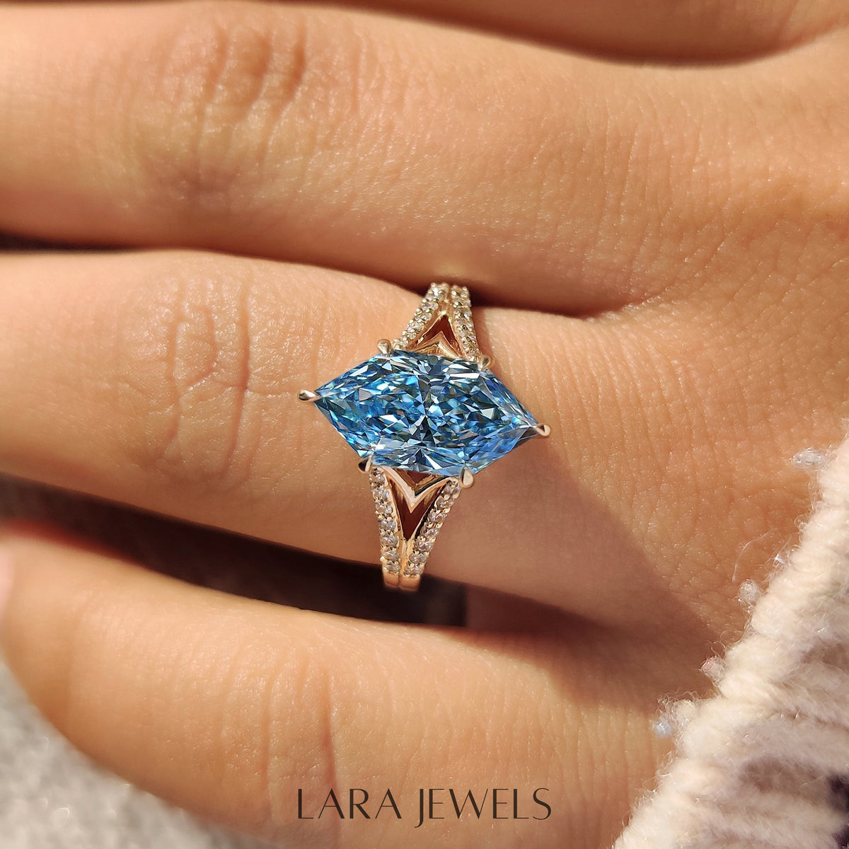 Lab grown marquise engagement ring in Split Shank, available in Silver. IGI certified, ethically sourced, handcrafted at Lara Jewels.