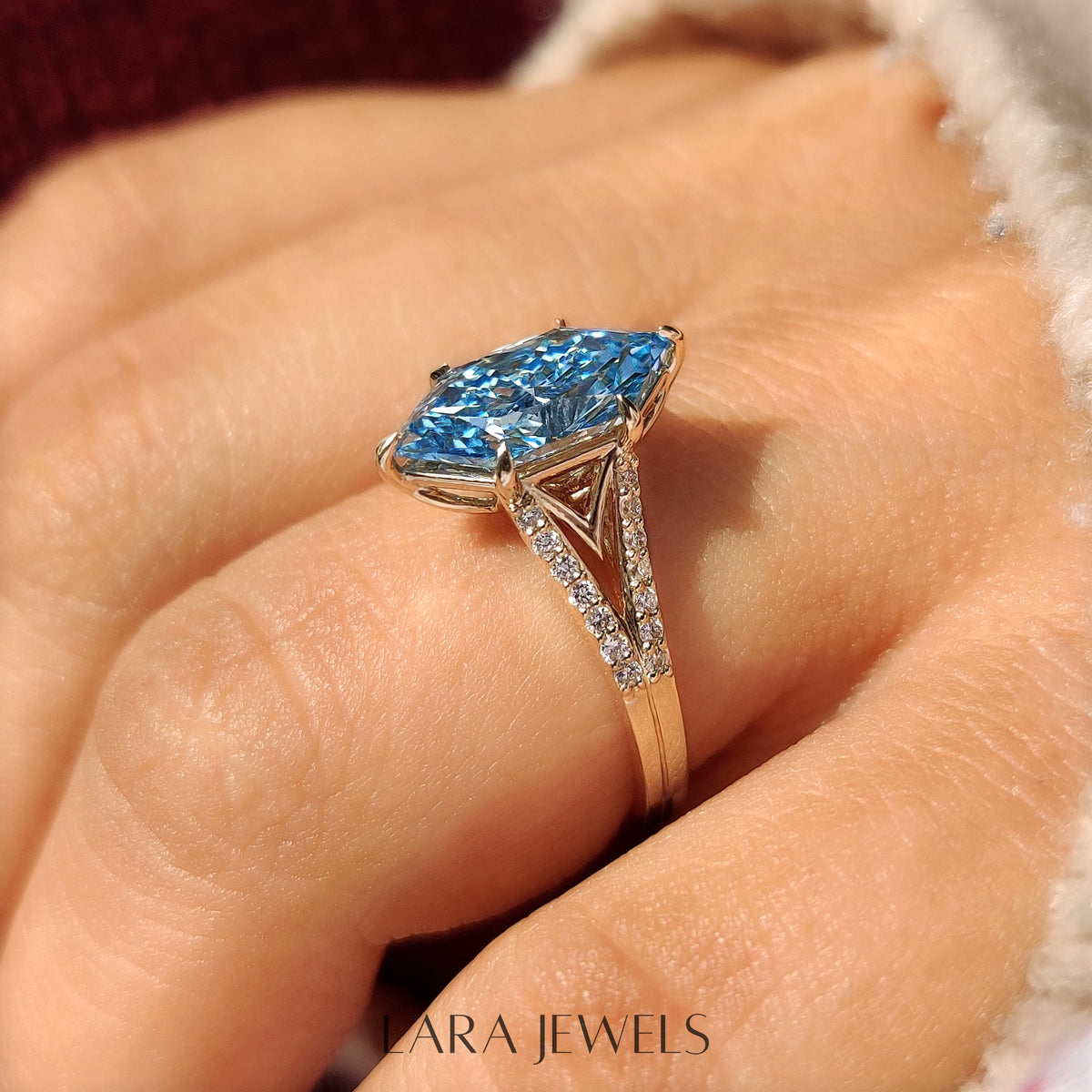 Lab grown marquise engagement ring in Split Shank, available in Silver. IGI certified, ethically sourced, handcrafted at Lara Jewels.