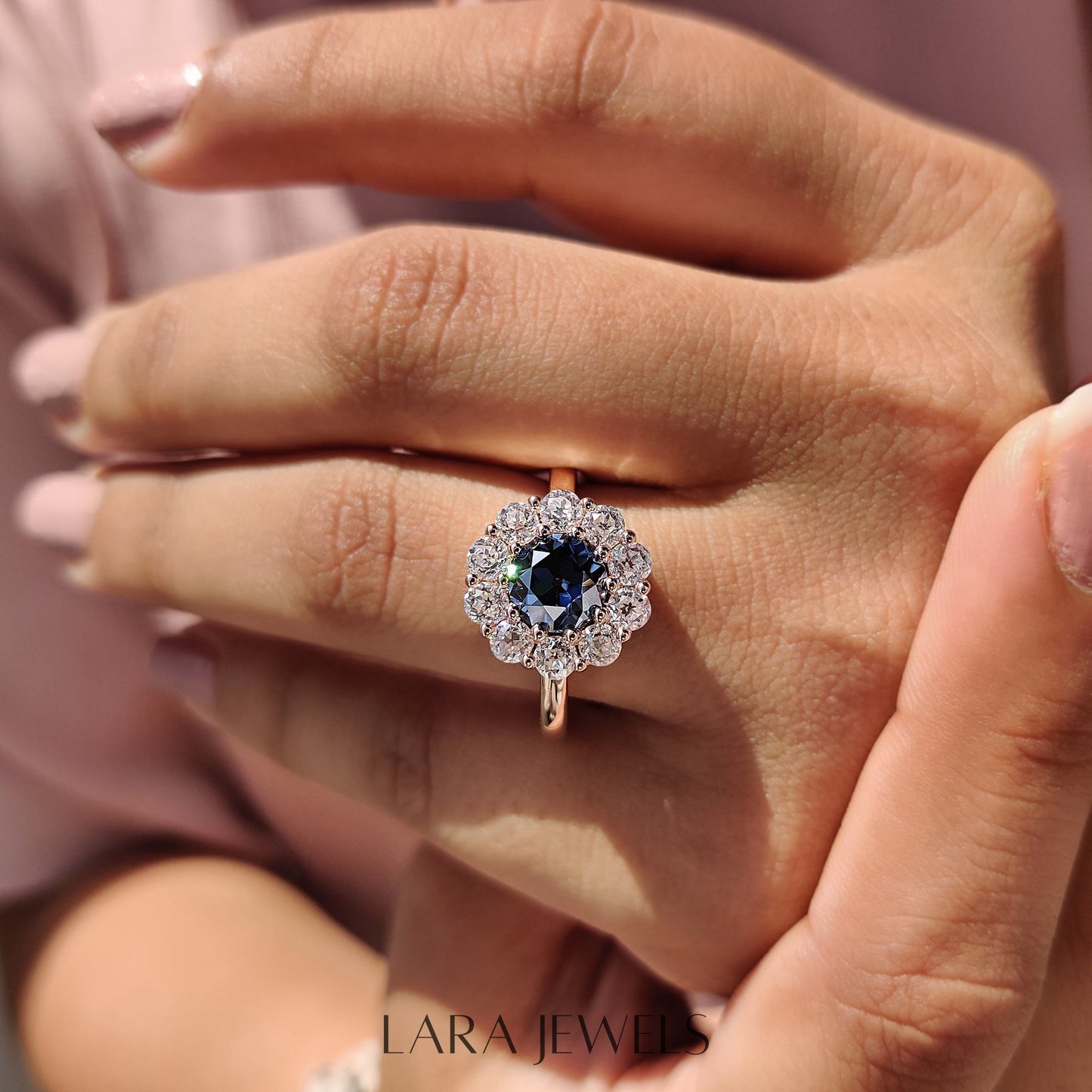 Lab grown round engagement ring in Cluster Design, available in Silver. IGI certified, ethically sourced, handcrafted at Lara Jewels.