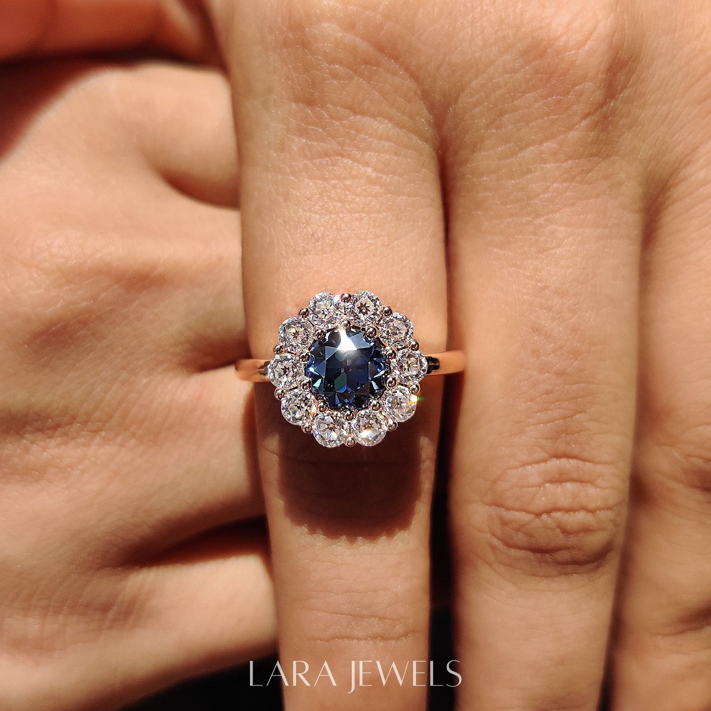 Lab grown round engagement ring in Cluster Design, available in Silver. IGI certified, ethically sourced, handcrafted at Lara Jewels.