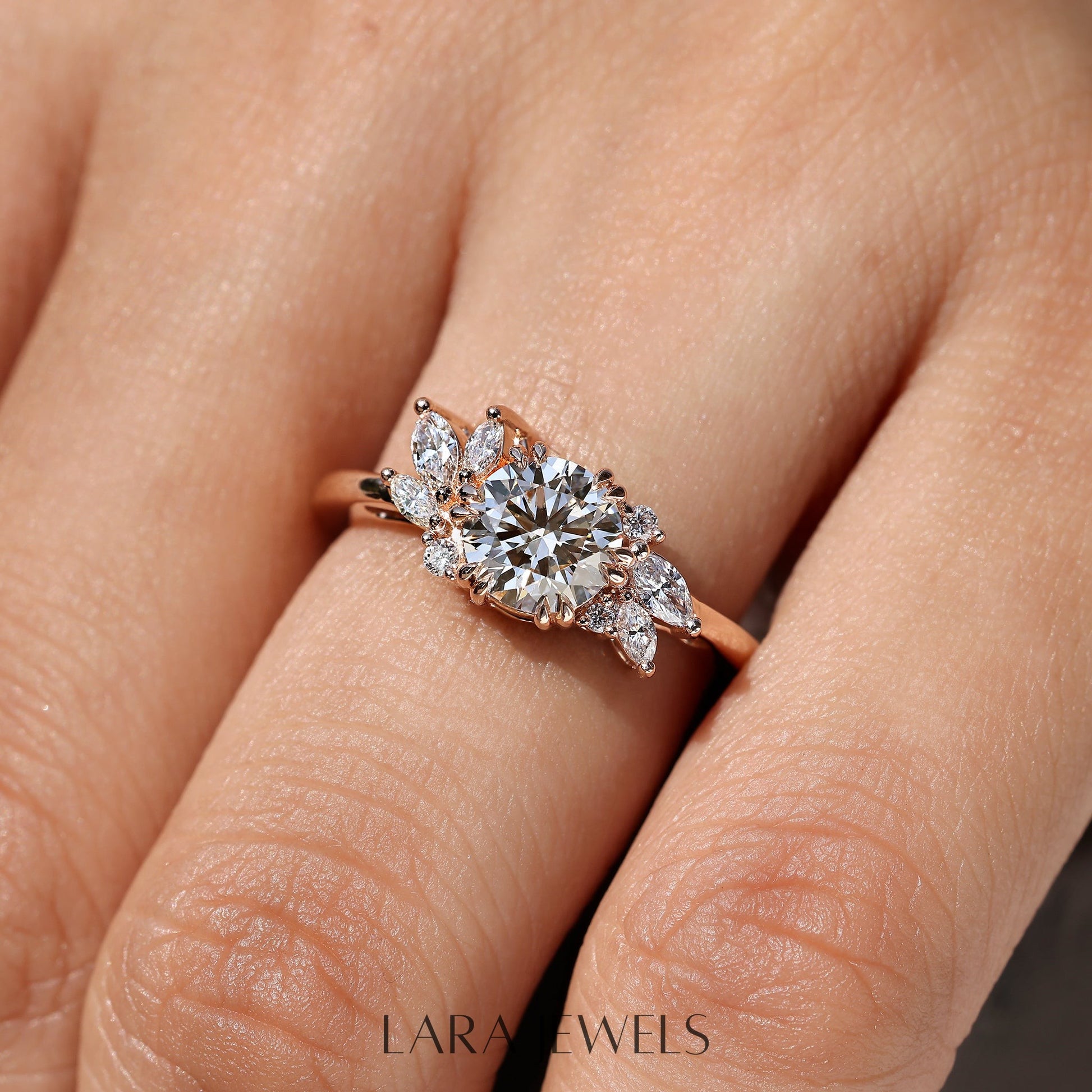 Lab grown round engagement ring in Lara Jewels setting, available in Silver. IGI certified, ethically sourced, handcrafted at Lara Jewels.
