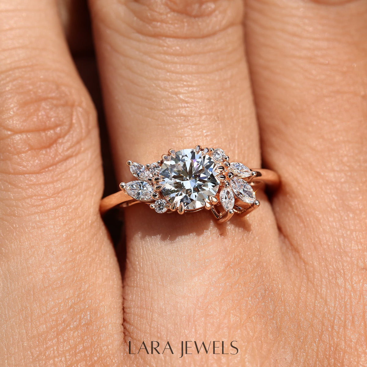Lab grown round engagement ring in Lara Jewels setting, available in Silver. IGI certified, ethically sourced, handcrafted at Lara Jewels.