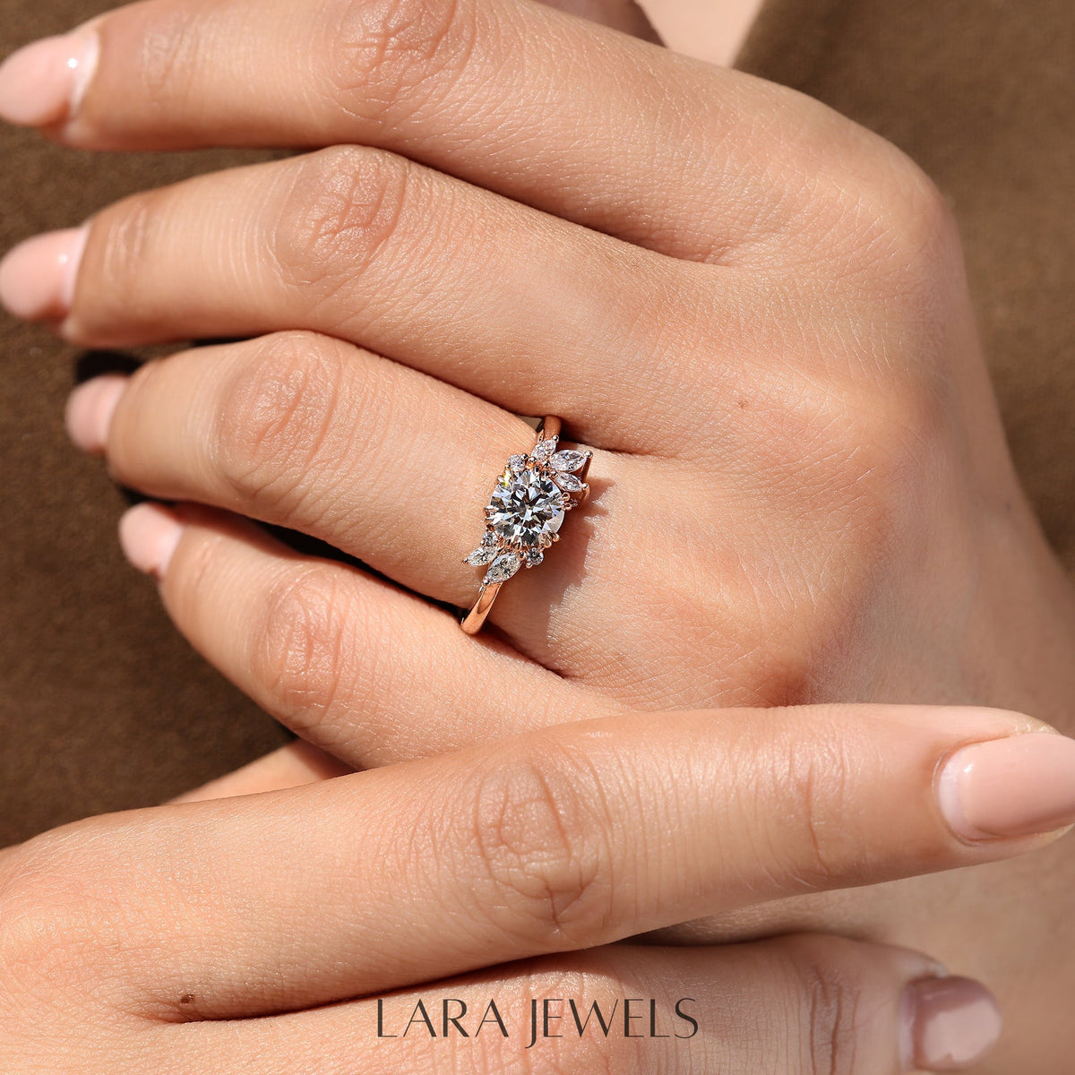 Lab grown round engagement ring in Lara Jewels setting, available in Silver. IGI certified, ethically sourced, handcrafted at Lara Jewels.