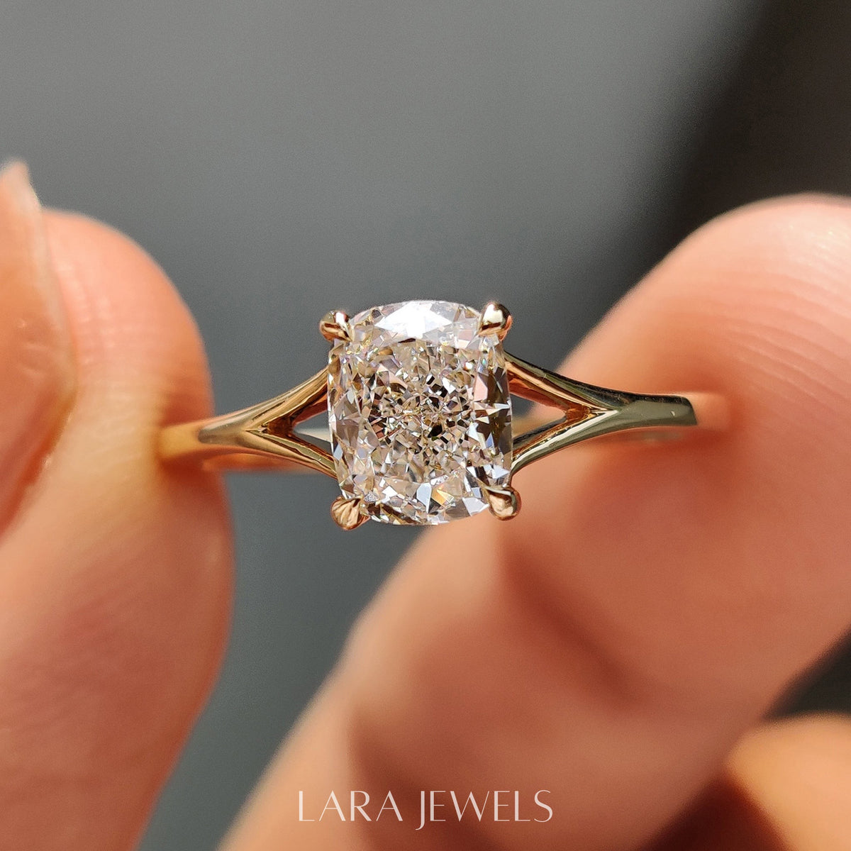 Lab grown cushion engagement ring in Lara Jewels setting, available in Silver. IGI certified, ethically sourced, handcrafted at Lara Jewels.
