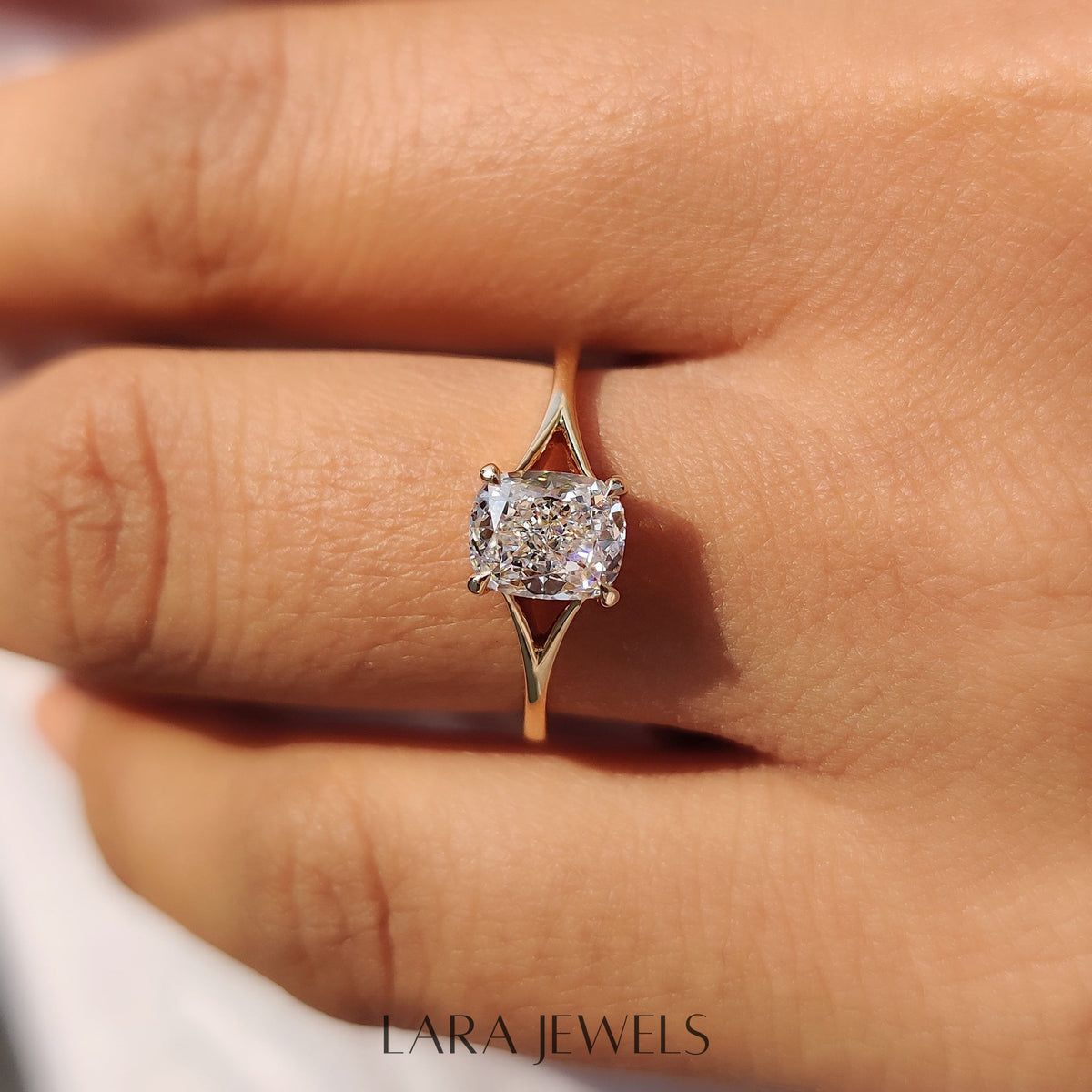 Lab grown cushion engagement ring in Lara Jewels setting, available in Silver. IGI certified, ethically sourced, handcrafted at Lara Jewels.