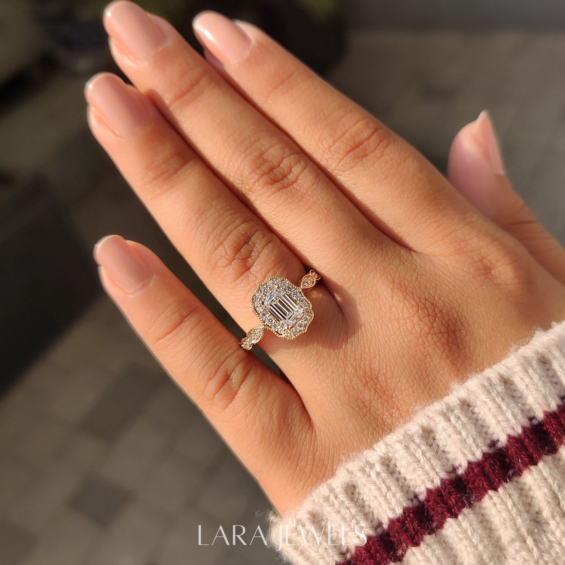 Lab grown round engagement ring in Round Diamond Halo Style, available in Silver. IGI certified, ethically sourced, handcrafted at Lara Jewels.