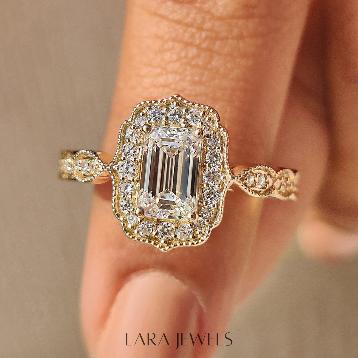Lab grown round engagement ring in Round Diamond Halo Style, available in Silver. IGI certified, ethically sourced, handcrafted at Lara Jewels.