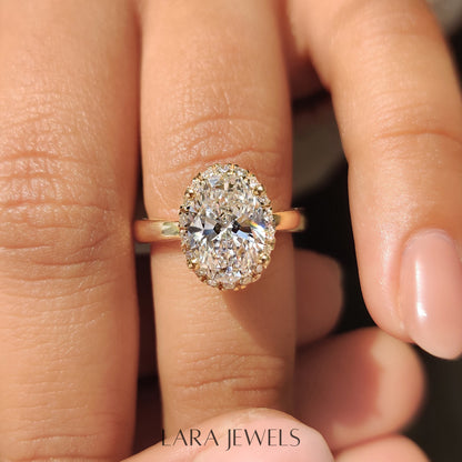 Lab grown oval engagement ring in Round Cut Diamond Basket Setting, available in Silver. IGI certified, ethically sourced, handcrafted at Lara Jewels.