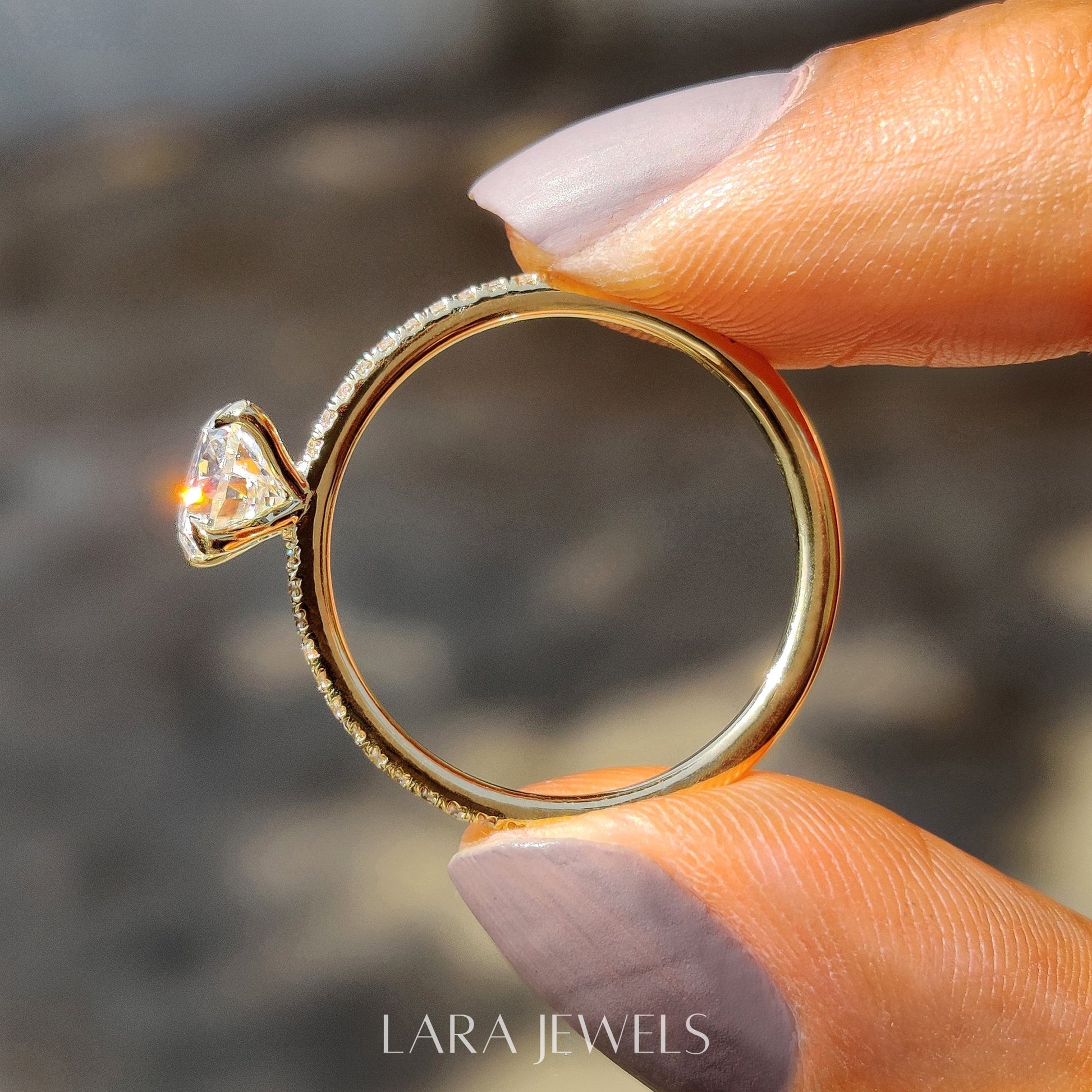 Lab grown pear engagement ring in Lara Jewels setting, available in Silver. IGI certified, ethically sourced, handcrafted at Lara Jewels.