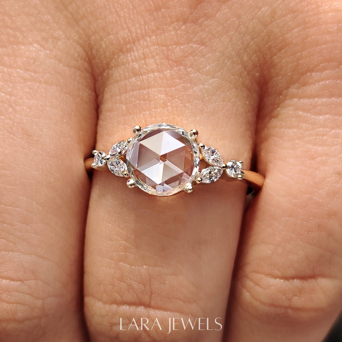 Lab grown round engagement ring in Lara Jewels setting, available in Silver. IGI certified, ethically sourced, handcrafted at Lara Jewels.