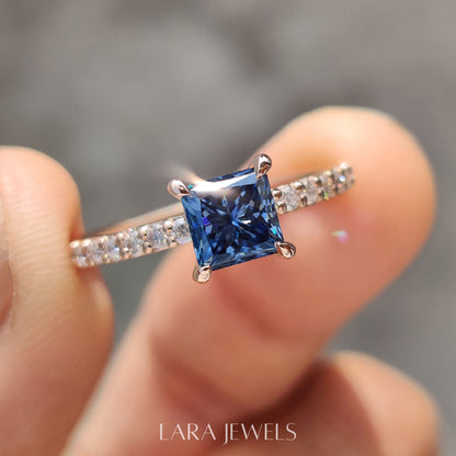 Lab grown princess engagement ring in Lara Jewels setting, available in Silver. IGI certified, ethically sourced, handcrafted at Lara Jewels.
