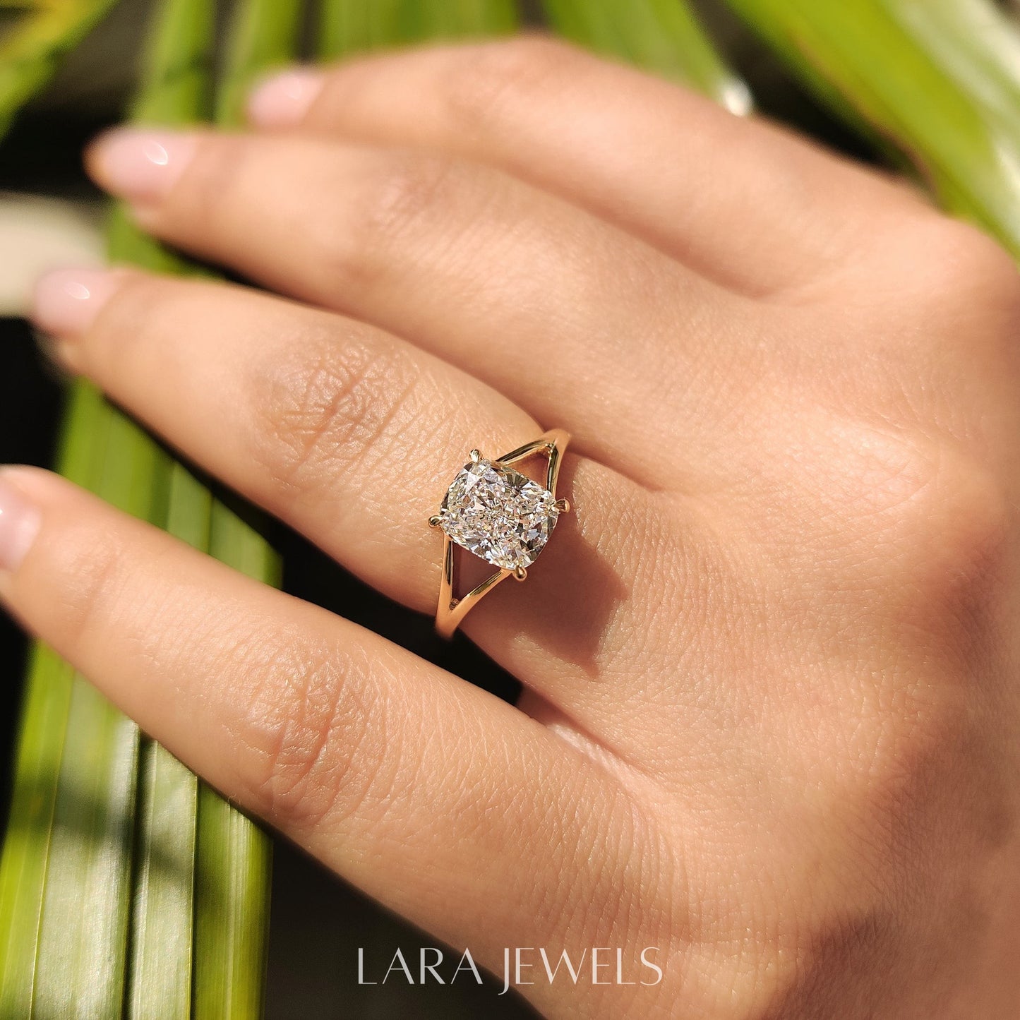 Lab grown cushion engagement ring in Lara Jewels setting, available in Silver. IGI certified, ethically sourced, handcrafted at Lara Jewels.