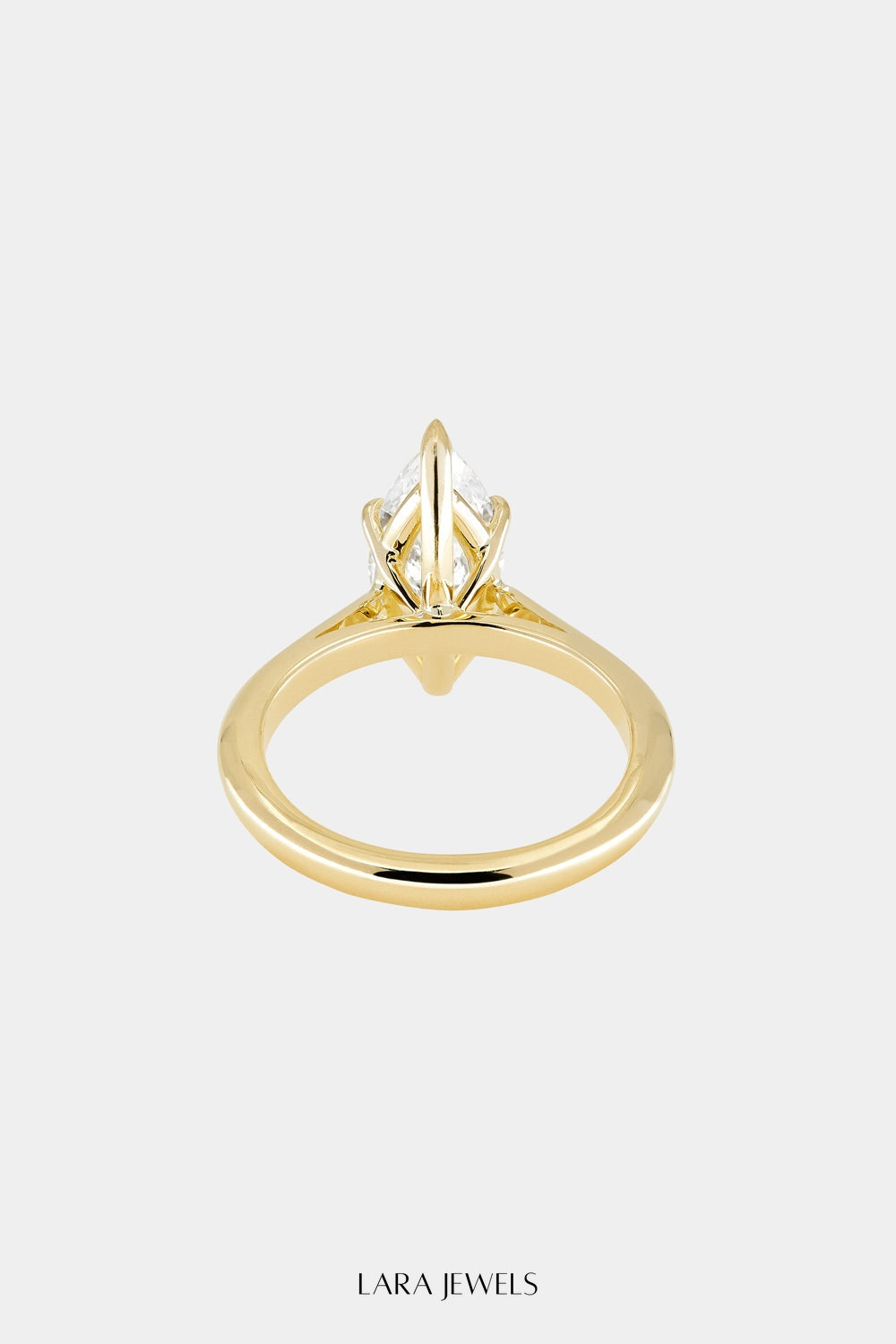 Marquise Diamond Ring 18K Gold - Detail