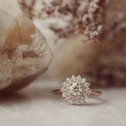 The Mini Soleil Round Ring