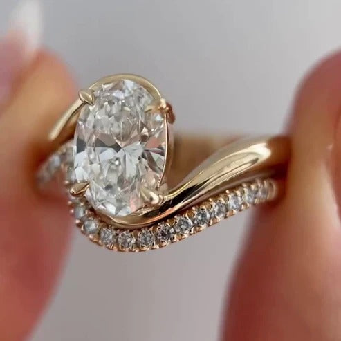 Oval Bypass Engagement Ring With Wedding Band