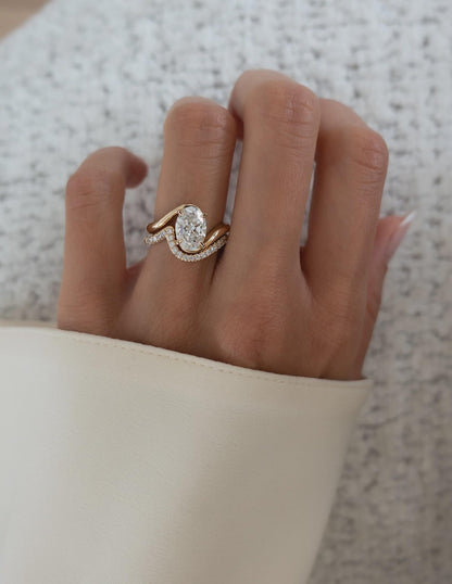 Oval Diamond Engagement Ring with Pavé Band | Elegant Gold Bridal Ring