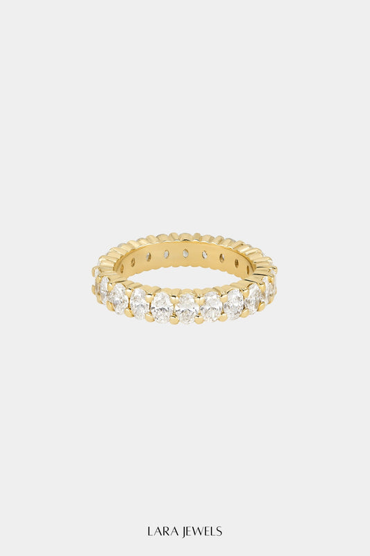 Oval Diamond Eternity Ring | 18K Gold