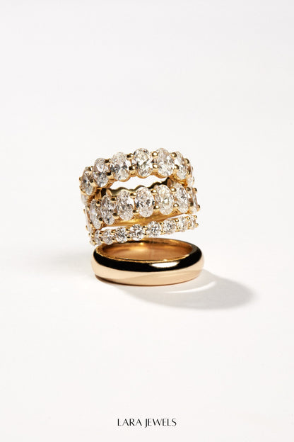 Oval Diamond Eternity Ring 18K Gold - On model