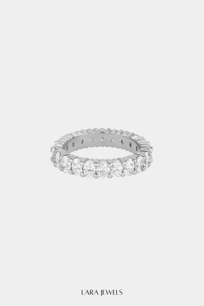 Oval Diamond Eternity Ring 18K Gold - Detail