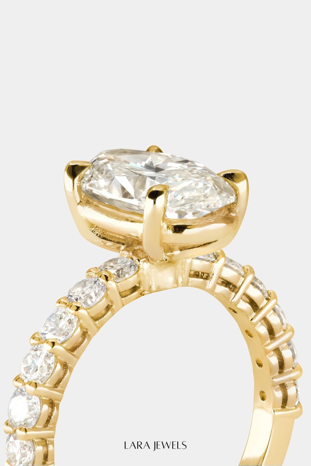 Oval Diamond Half Eternity Ring 18K Gold - Side view