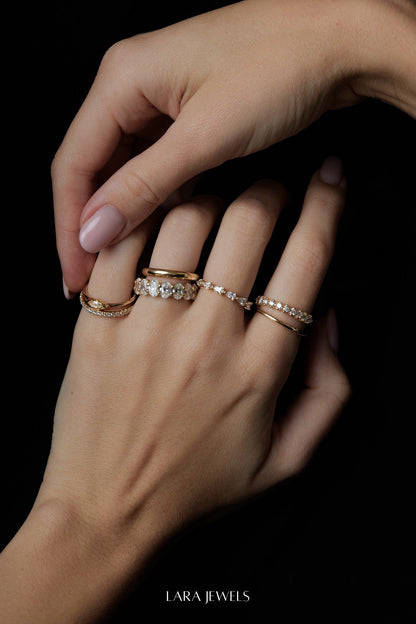 Pear Diamond Ring 18K Yellow Gold - On model